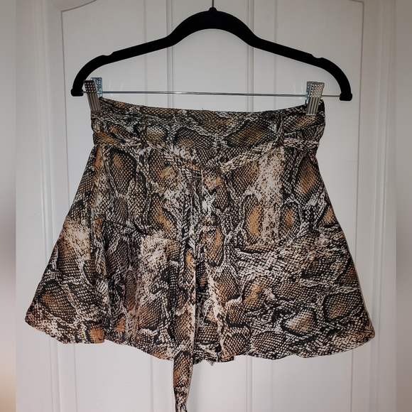 ZARA Snake Python Skirt - Picture 1 of 4